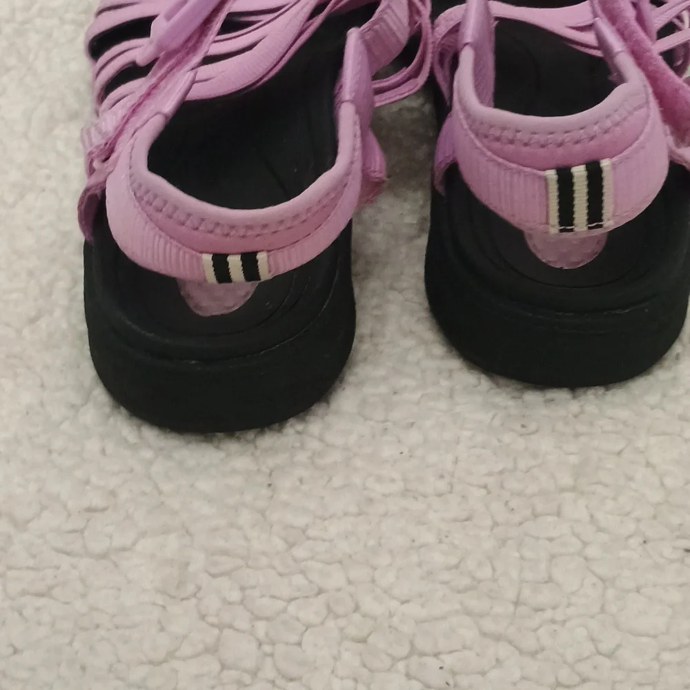 Dr.Scholl's Sandals Size 8 - Picture 2 of 4